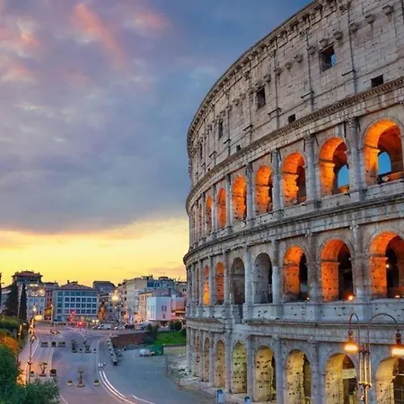 Alma At Colosseum - With Stunning View Apartman *