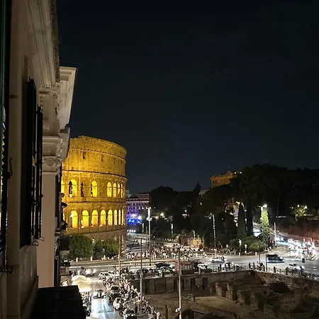 Alma At Colosseum Luxury With View Apartamento
